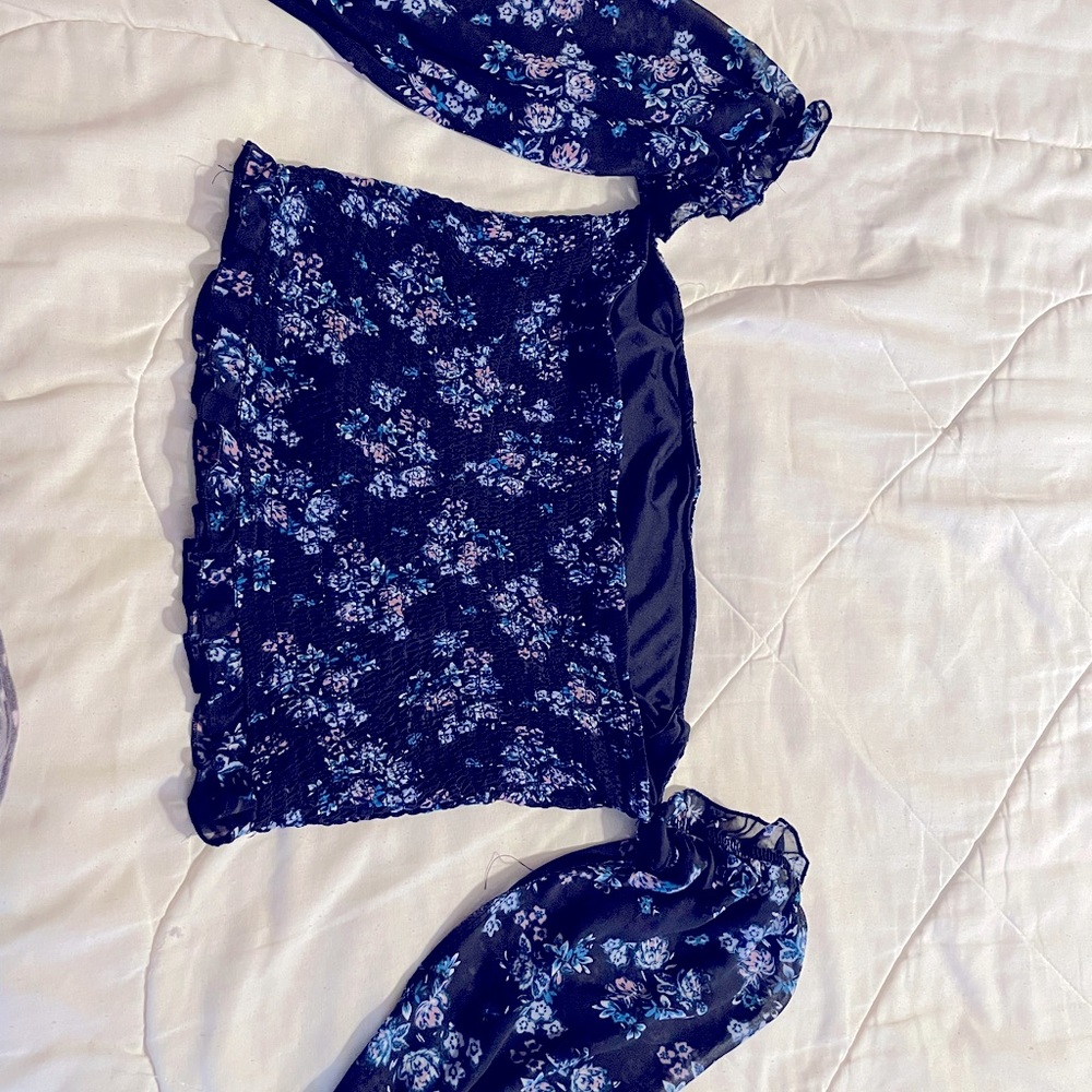 Off the shoulder floral sexy shirt